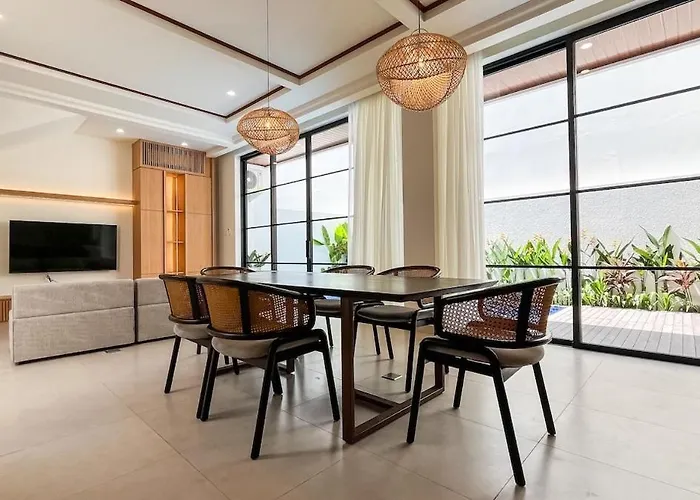 Rumakiki Ii Elegant 3br Sanctuary At Berawa *