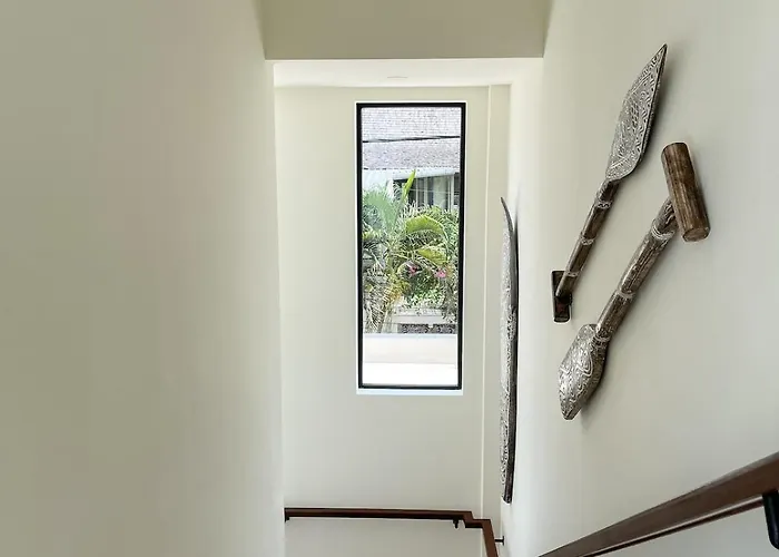 ヴィラ Rumakiki Ii Elegant 3br Sanctuary At Berawa バドゥン