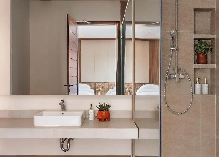 ヴィラ Rumakiki Ii Elegant 3br Sanctuary At Berawa